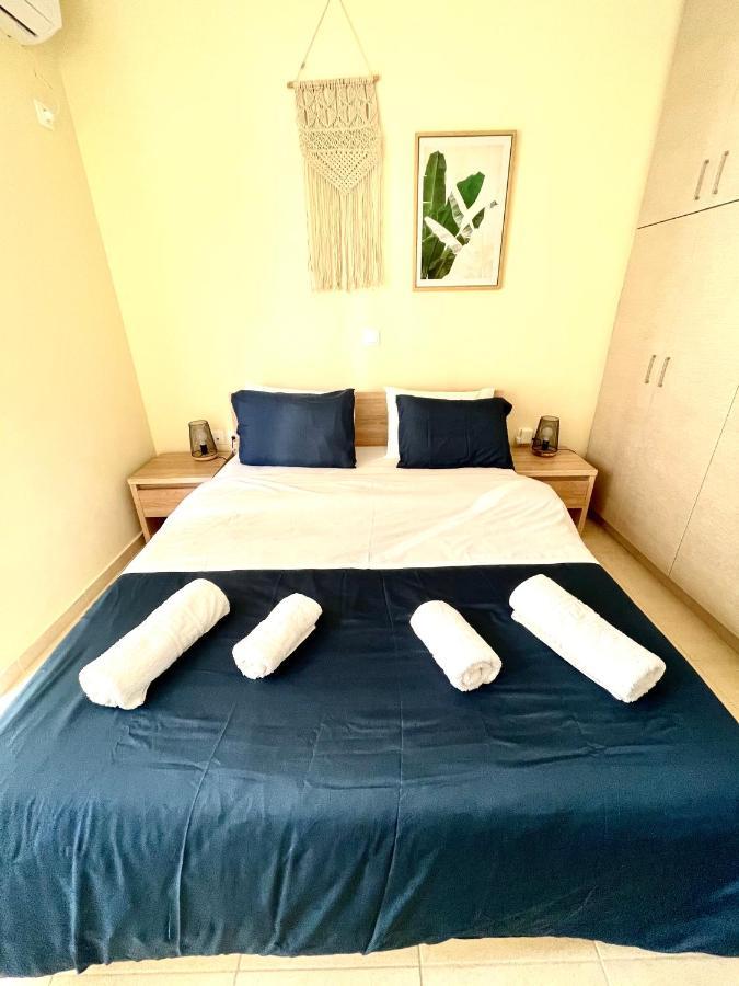Bohem Apartment Near Athens Airport สปาตา ภายนอก รูปภาพ